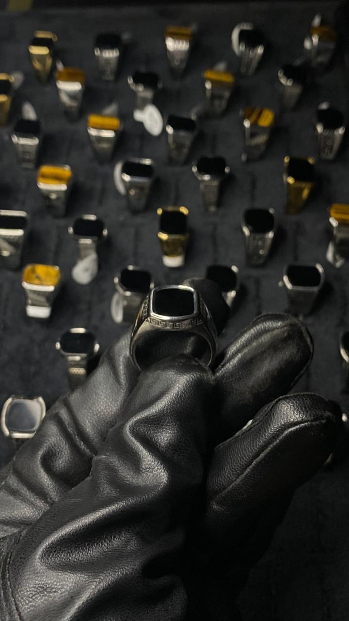 Black Onyx Signet Ring