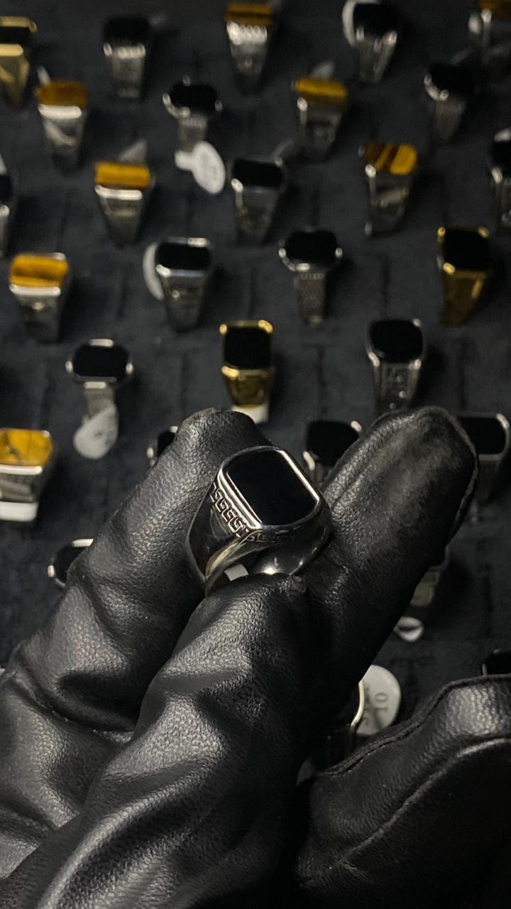 Black Onyx Signet Ring